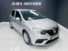 2018 RENAULT SANDERO 900 T EXPRESSION Well looked after spacious hatch light on fuel.